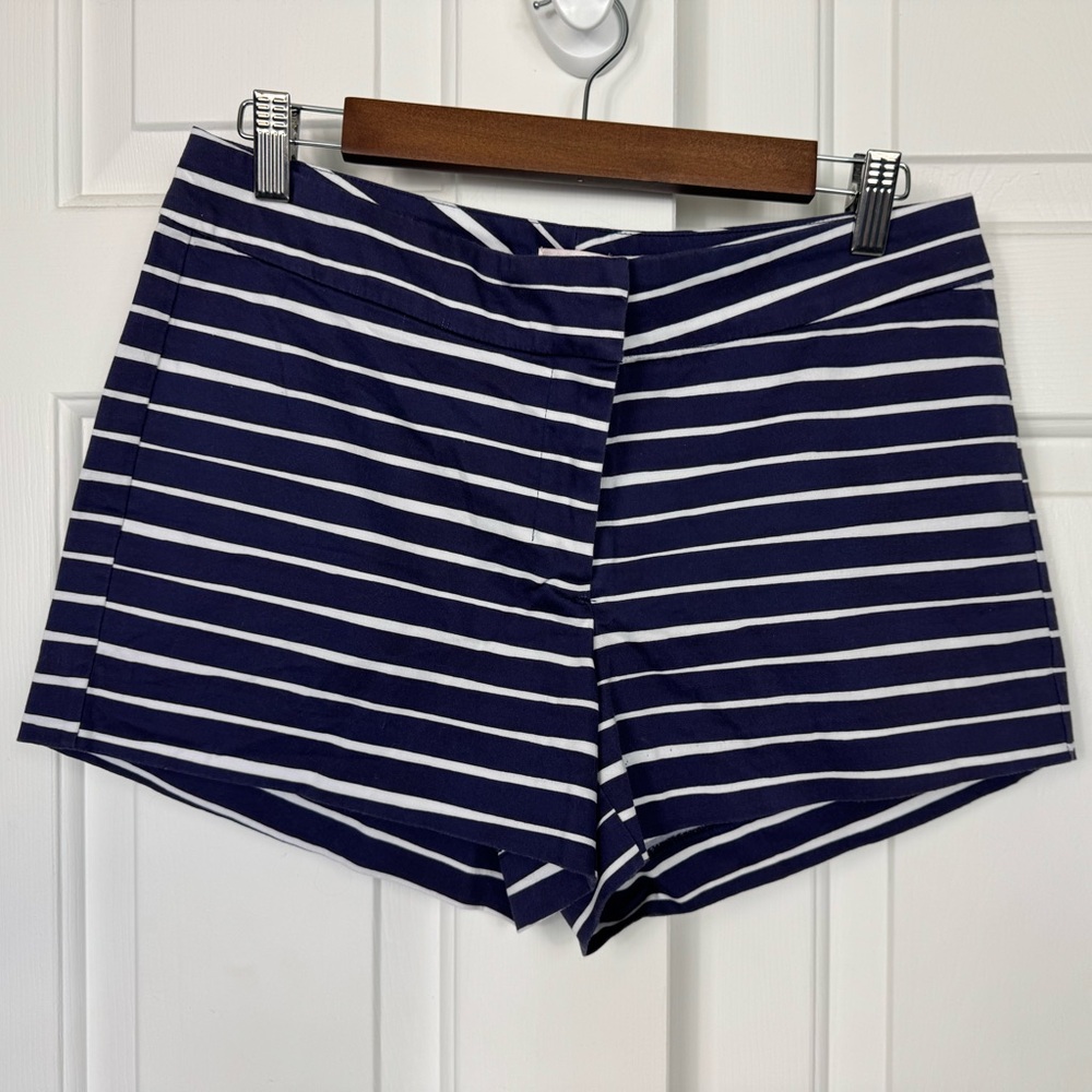 Persifor Kelley Short Blue And White Striped Size 6 $98